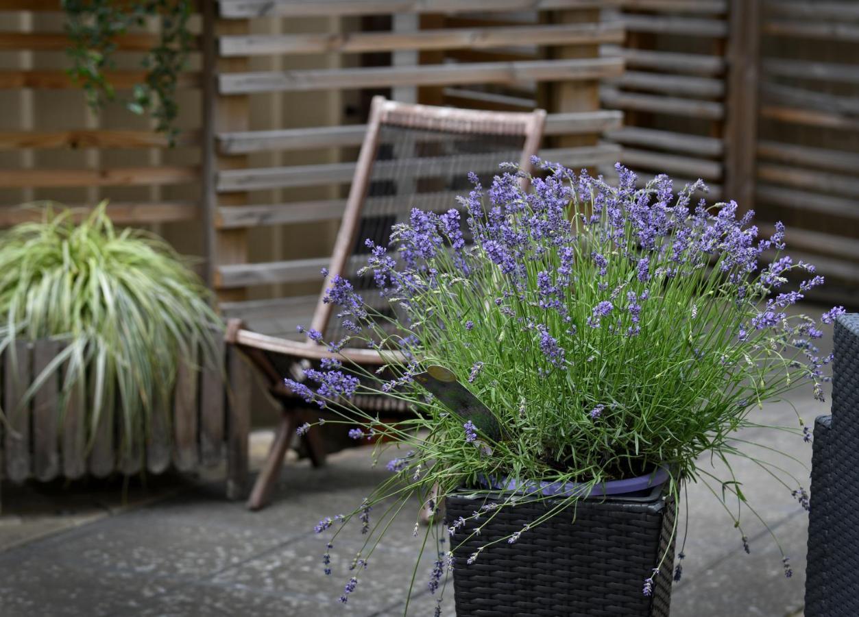 Huskvarna Stadshotell ภายนอก รูปภาพ