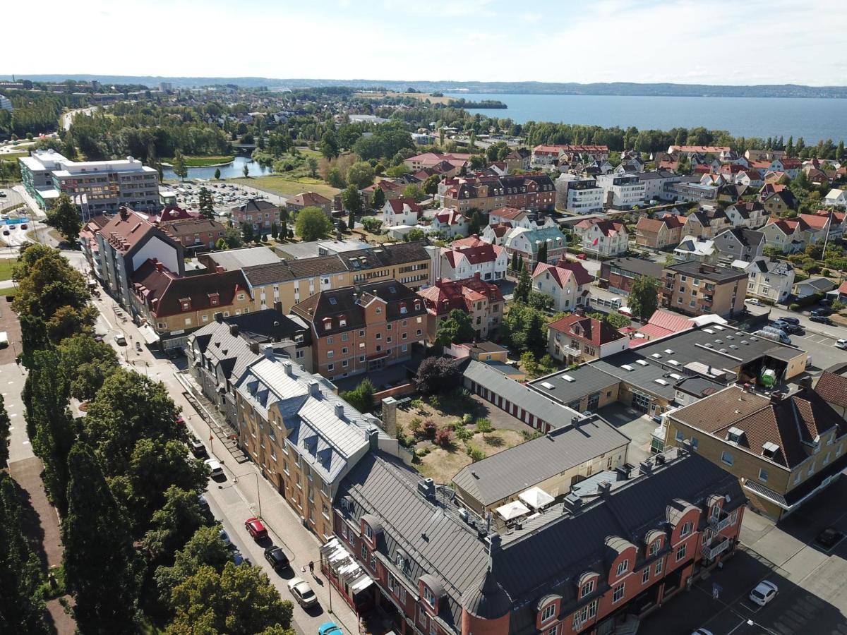 Huskvarna Stadshotell ภายนอก รูปภาพ